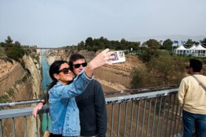 Corinth Canal, Mycenae & Nafplion Premium Tour with Expert Guide - Getting to the Corinth Canal: 25 Minutes for Sea Views and Photos