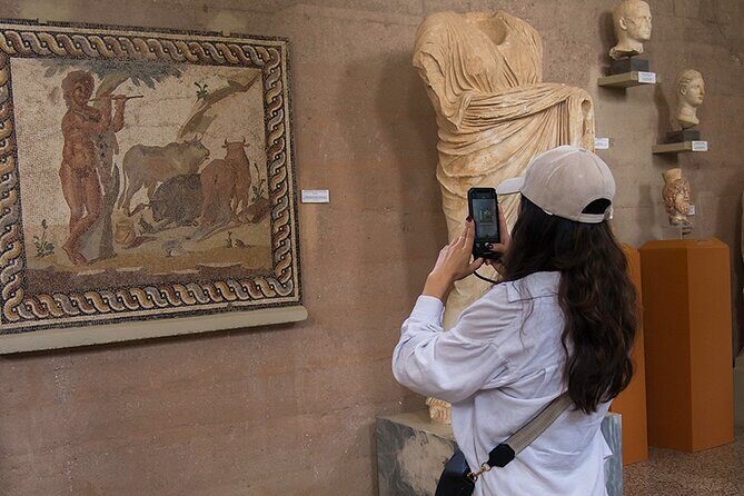 Corinth Canal, Mycenae & Nafplion Premium Tour with Expert Guide - Syntagma Square: A Quick City-Center Stretch