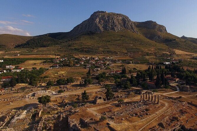Corinth Canal, Mycenae & Nafplion Premium Tour with Expert Guide - Group Size, Comfort, and Walking Considerations