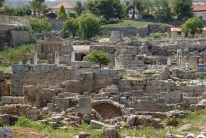 Corinth Half-Day Trip from Athens with Entrance Tickets - Museum of Ancient Corinth: Renovated Rooms That Make the Ruins Make Sense
