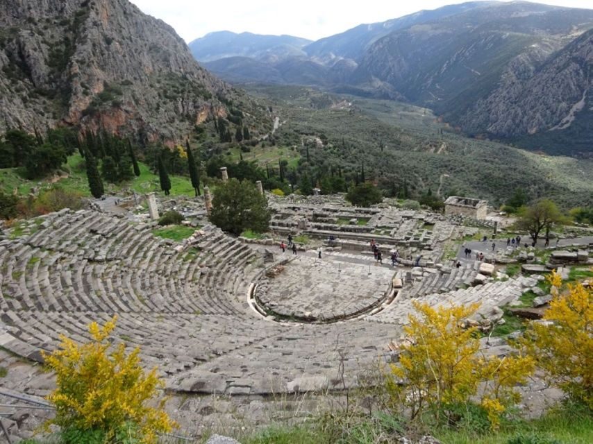 Delphi and Meteora: 2-Day Bus Tour from Athens - Kalambaka overnight: Hotel Amalia as your calm base