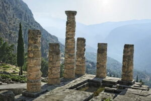 Delphi: Archaeological Site & Museum Ticket with Audio Tours - Arriving and getting in fast: scanning, downloading, and your first minutes