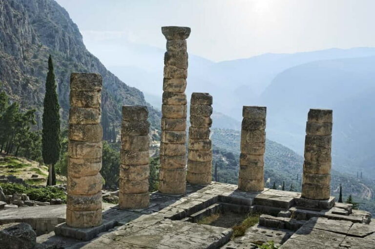 Delphi: Archaeological Site & Museum Ticket with Audio Tours - Arriving and getting in fast: scanning, downloading, and your first minutes