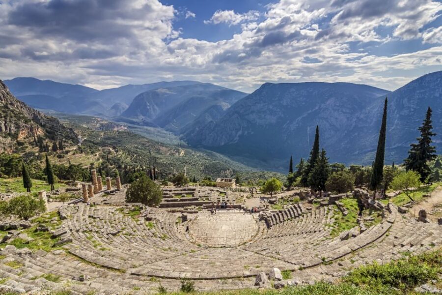 Delphi Guided Walking Tour and Admission Ticket - Why Delphi Feels Different From Other Ruins