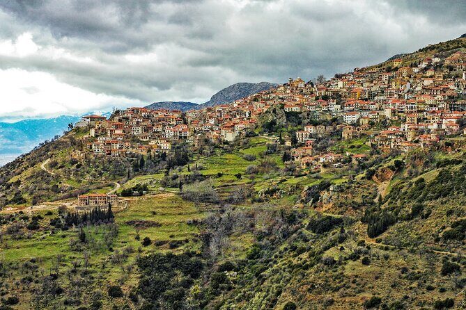 Delphi: Spanish guided one day tour - Delphi’s Archaeological Site: What You Should Focus On