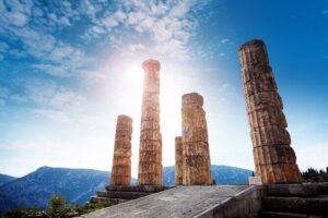 Delphi, Thermopylae, Corycian Cave 300 Spartans Tour - Getting Out of Athens: Marathon Country and the Persians, 490 BC