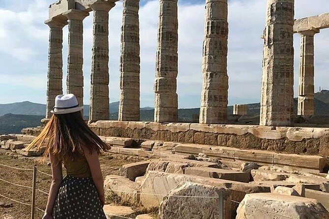 Enjoy Cape Sounio Private Majestic Sunset With Seaside Dinner - Guide style: what you can expect from your driver