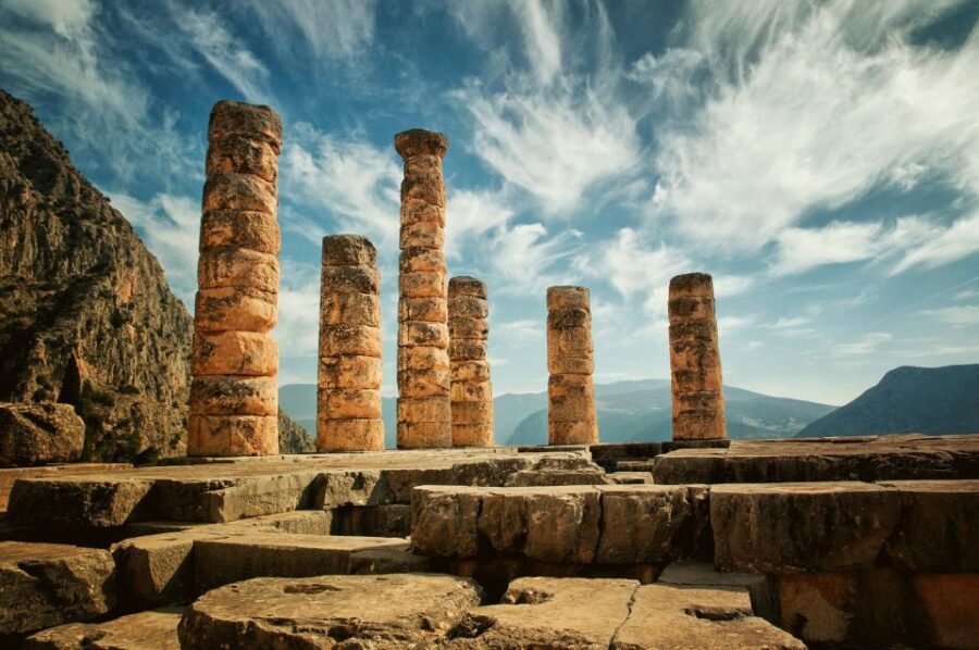 From Athens: 3 Days in Meteora & Delphi with Tours & Hotel - Transport comfort and the small “gotchas” to plan for