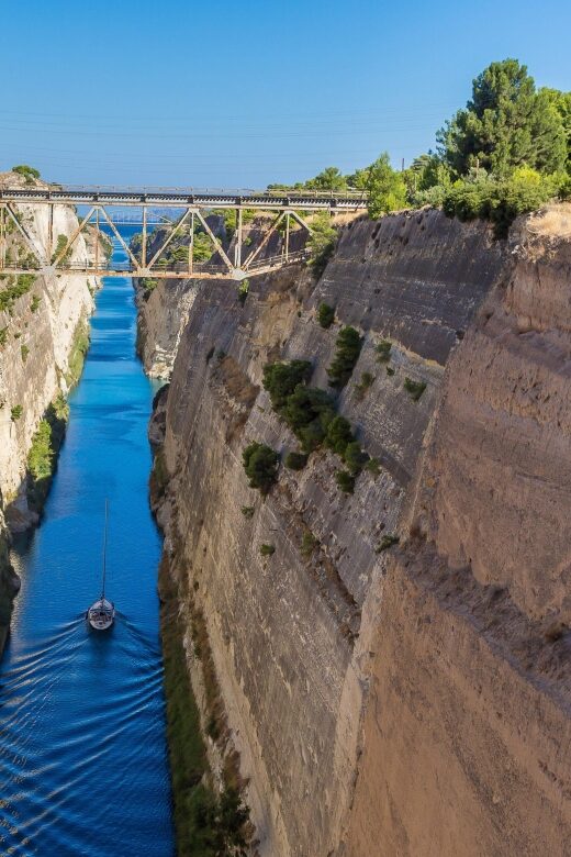 From Athens: Ancient Corinth Day Trip with Canal & VR Guide - Getting there from Athens without wasting your morning