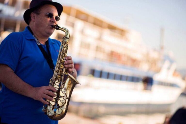 From Athens: Day Cruise to Hydra, Poros & Aegina with Lunch - The ship experience: lunch, live music, and where to sit