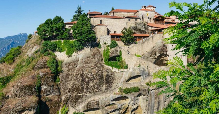 From Athens: Delphi and Meteora 2-Day Guided Tour - Guides and group rhythm: what your day feels like