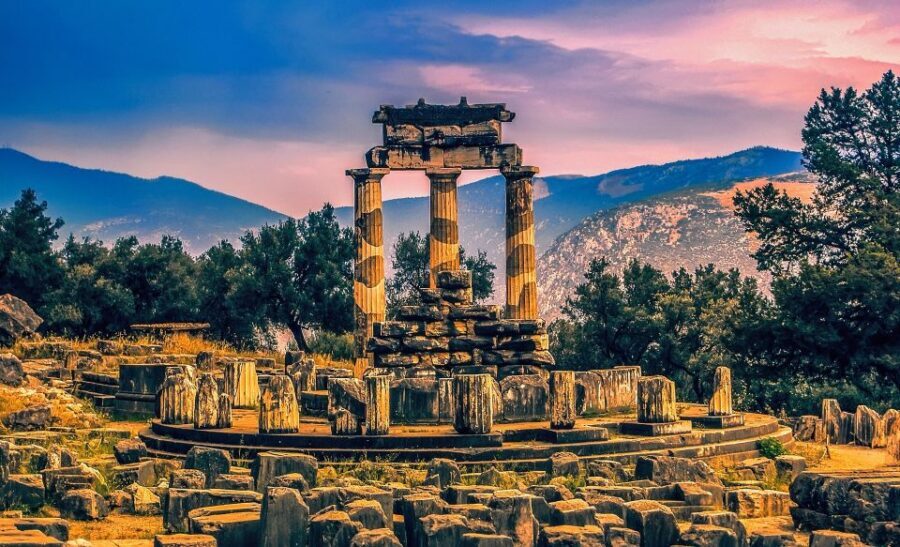 From Athens: Delphi and Meteora 2-Day Tour with Hotel - FAQ