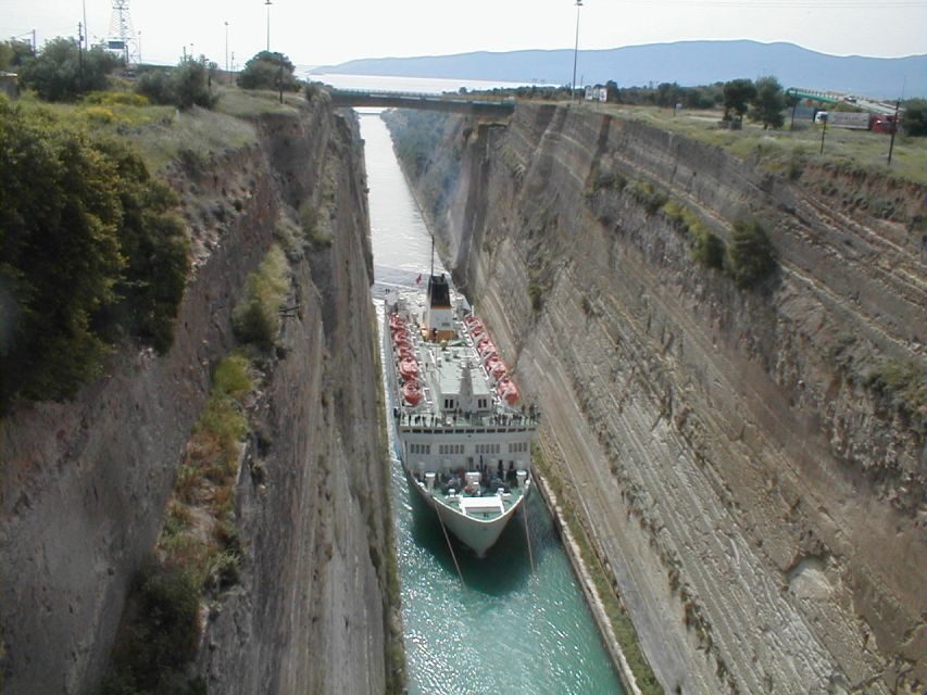 From Athens: Half-Day Biblical Corinth Tour - Kechries to Corinth town: lunch nearby and free time that doesn’t feel wasted