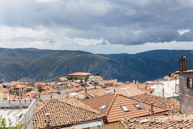 From Athens: Small-Group Delphi, Museum & Arachova Day Trip - Delphi Ancient Town: 2 Hours 50 Minutes to See the Big Moments