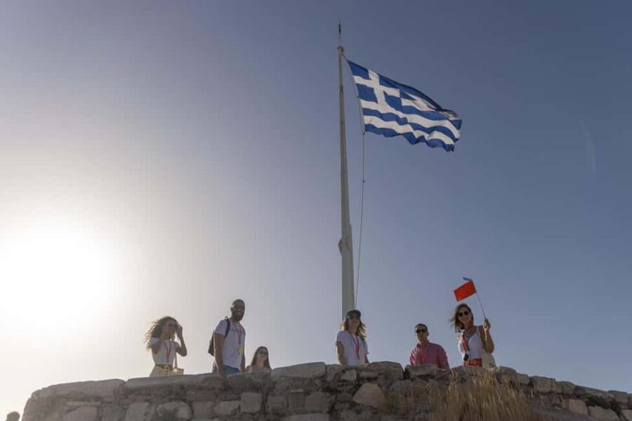 From Cruise Port: The Acropolis & Athens Highlights Tour - From cruise port to Athens: getting oriented fast