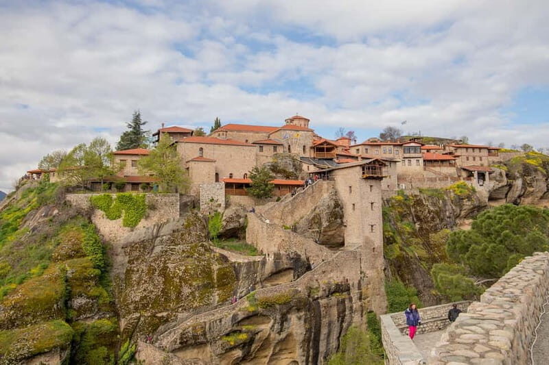From Kalabaka/Kastraki: Meteora Monasteries Morning Tour - Price and What to Budget Beyond the Ticket