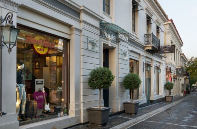Hard Rock Cafe Athens with Set Menu for Lunch or Dinner - The 75-minute set menu: Acoustic vs Electric (and how to choose)