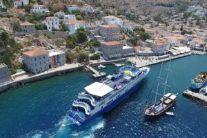 Hydra-Poros-Aegina Islands One Day Cruise With Live Music Dancing & Buffet Lunch - Hydra: car-free charm, pirate-era views, and that amphitheater shape