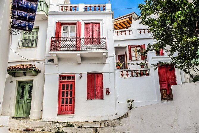 Hydra-Poros-Aegina Islands One Day Cruise With Live Music Dancing & Buffet Lunch - Buffet lunch onboard: Greek-Mediterranean flavors and the seating reality