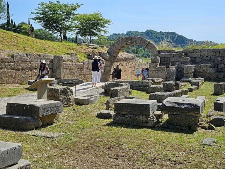 Katakolo: Olympia Tour and Archeological Museum - Ancient Olympia on foot: stadium, sanctuaries, and the Zeus story