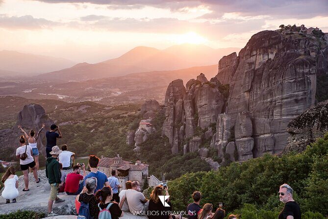 Majestic Sunset Meteora Tour with Local Guide - Inside vs Outside: How Many Monasteries You Enter