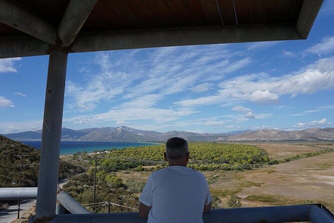 Marathon & Thermopylae Battlefields Private Day Tour from Athens - Following the Marathon route to the Marathon Tomb