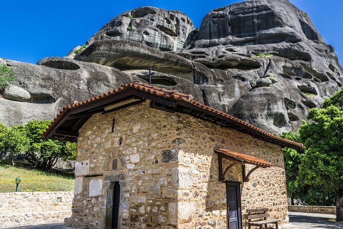 Meteora: Guided Sunset Tour with Monasteries and Caves Visit - Sunset photo strategy: where the magic actually happens