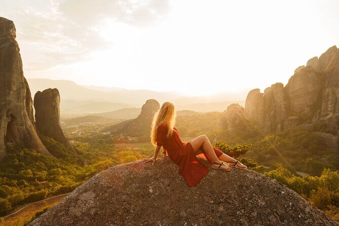 Meteora: Guided Sunset Tour with Monasteries and Caves Visit - The six-monastery circuit: what seeing them all actually gives you