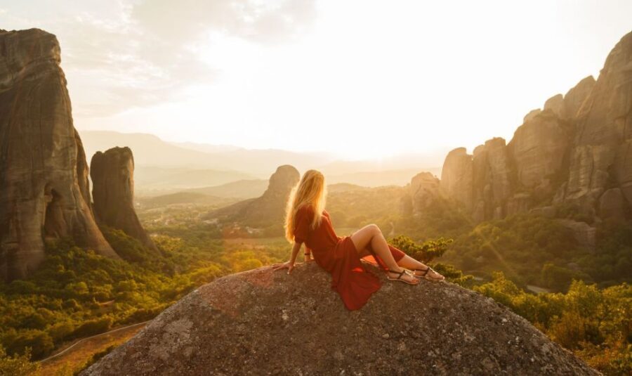 Meteora: Guided Sunset Tour with Monasteries & Caves Visit - Pickup from Kalabaka or Kastraki: the practical win