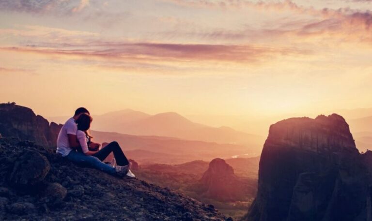 Meteora: Guided Sunset Tour with Monasteries & Caves Visit - What $35 buys: hotel pickup, monasteries, one interior, and caves