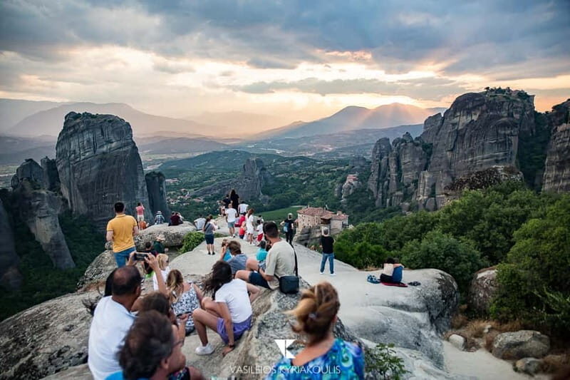 Meteora: Majestic Sunset Tour & Monasteries with Local Guide - Key highlights worth booking for