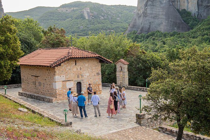 Meteora Monasteries Half-Day Small Group Tour with Transport - Varlaam and Great Meteoron: two major interiors and the origin story