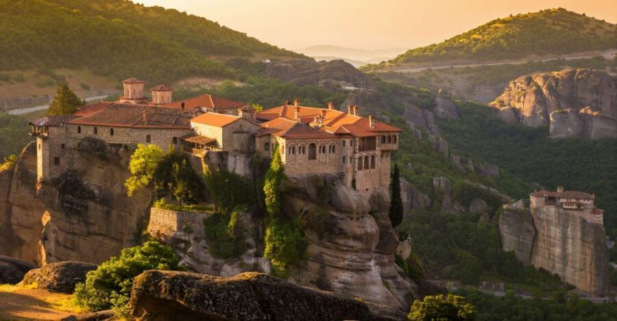 Meteora: Monasteries Tour, Lunch, and Athens Transfer Option - How this Meteora tour really works from Kalambaka