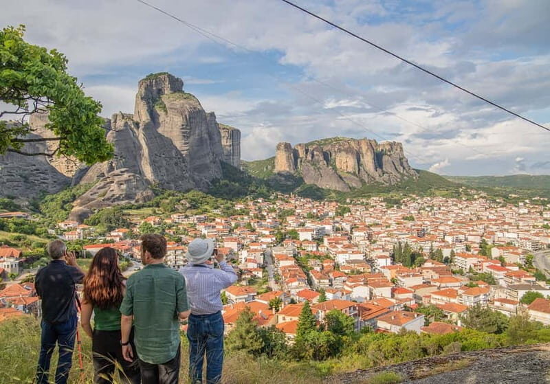 Meteora: Sunset Small Size Tour with Monastery & Caves visit - Passing the Other Monasteries: The Full Meteora Panorama