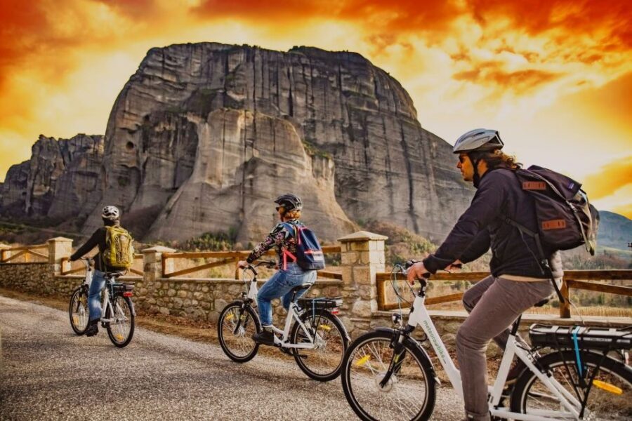 Meteora Sunset Tour on E-bikes - The Ride Out to Meteora: Easy Pedaling, Real Stops
