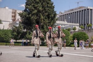 Private Guided Tour: Athens, Acropolis and Acropolis Museum - Tomb of the Unknown Soldier: Evzones and the guard change moment