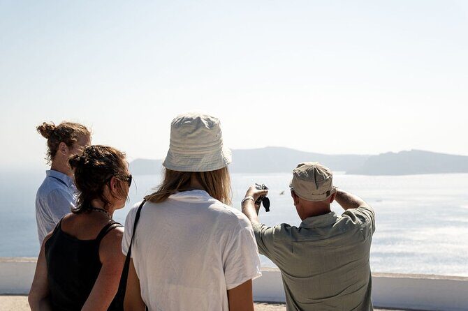 Private Tour: Santorini Highlights with Akrotiri - Getting picked up and keeping the logistics simple