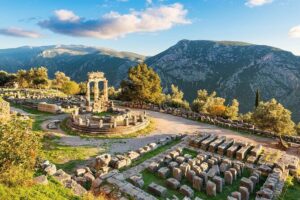 Thermopylae, Meteora and Delphi Private Full Day Tour - Price and value: what $287.34 actually buys you