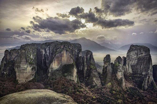 Thermopylae, Meteora and Delphi Private Full Day Tour - Thermopylae: Leonidas at the Innovative Centre, not just a sign